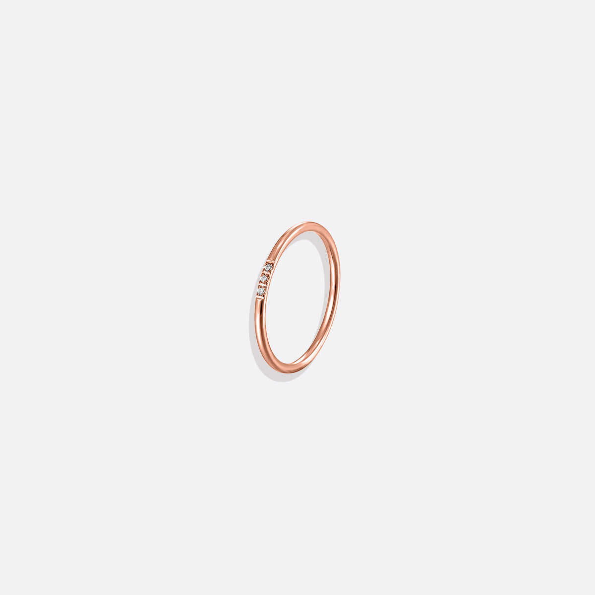 Bague empilable en diamants délicats