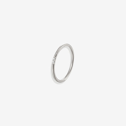 Bague empilable en diamants délicats
