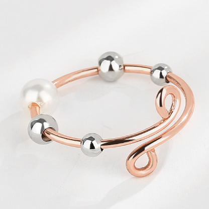 Bague délicate et ajustable en opale