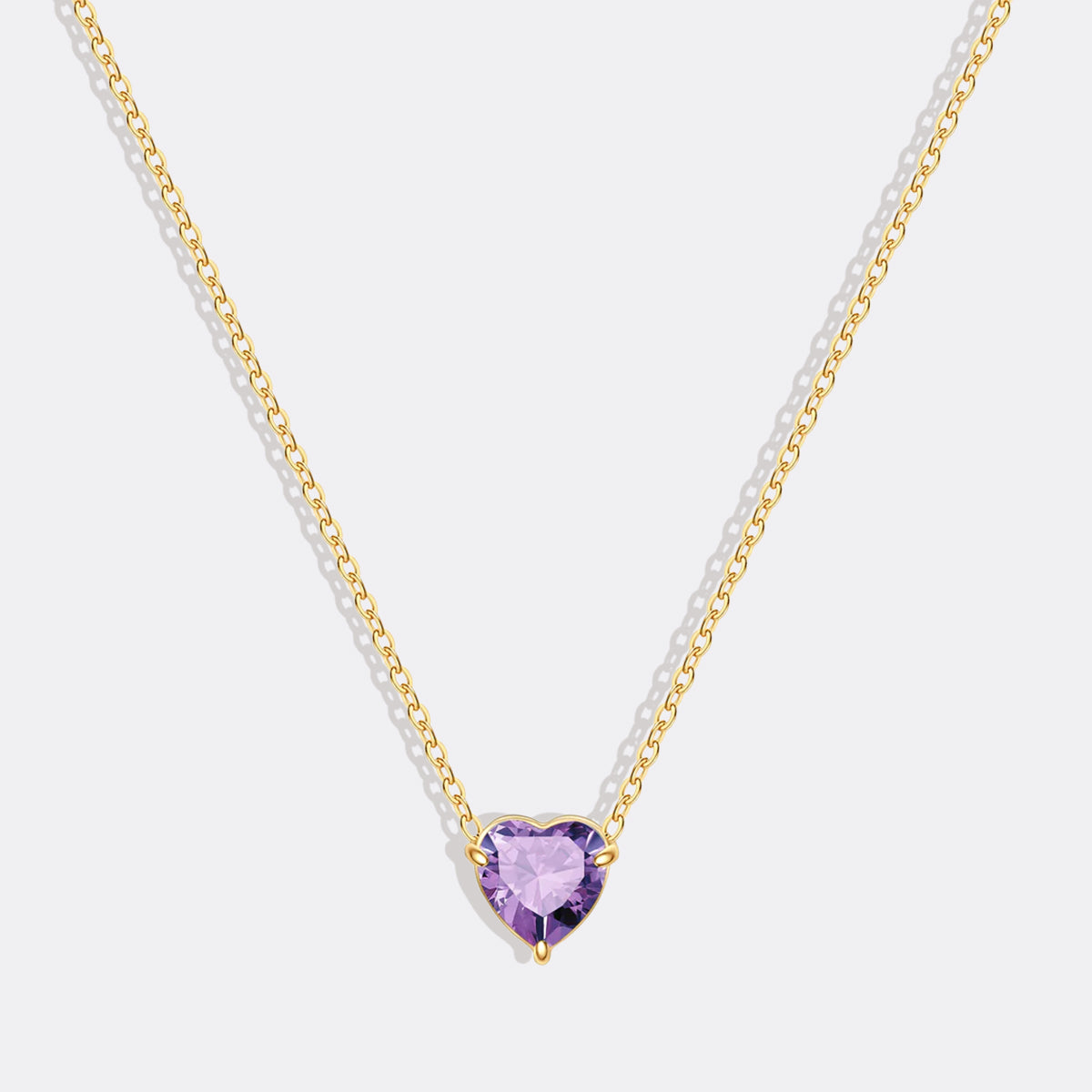 Collier délicat en forme de cœur avec pierre de naissance