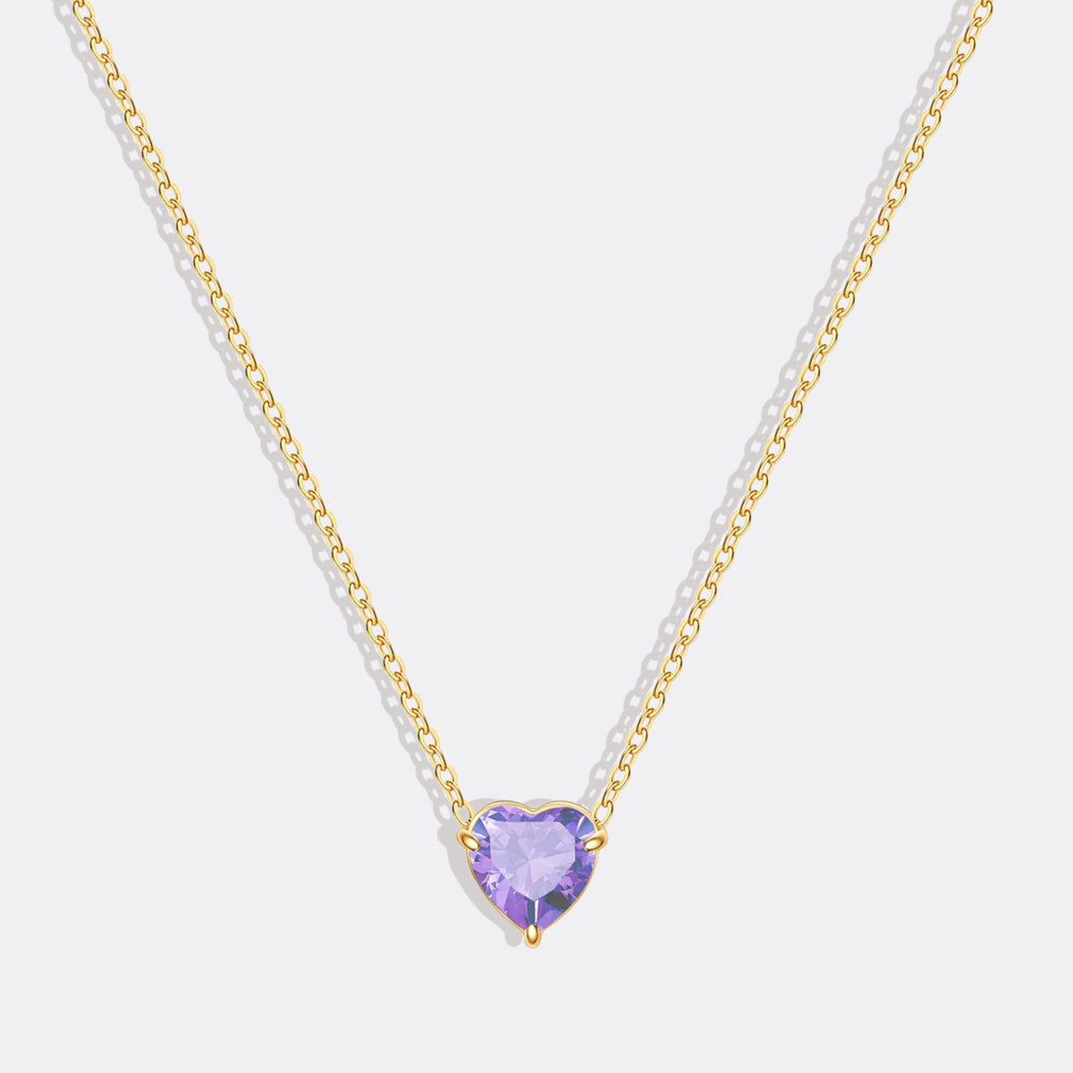 Collier délicat en forme de cœur avec pierre de naissance