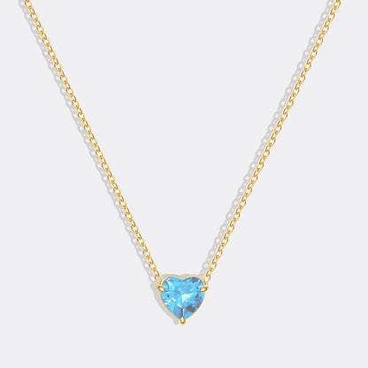 Collier délicat en forme de cœur avec pierre de naissance