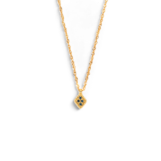Collier délicat avec pierre de naissance et cerf-volant