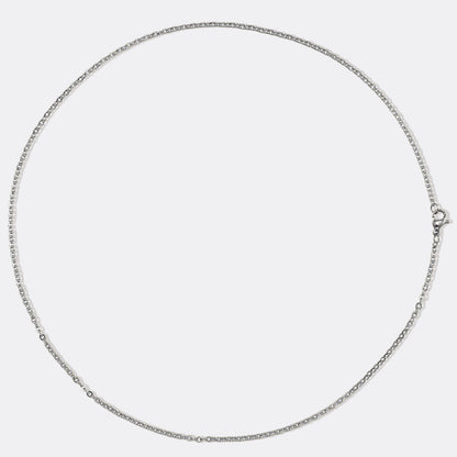 Collier délicat à chaîne torsadée