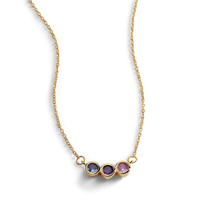 Collier délicat avec pierres de naissance pour la famille