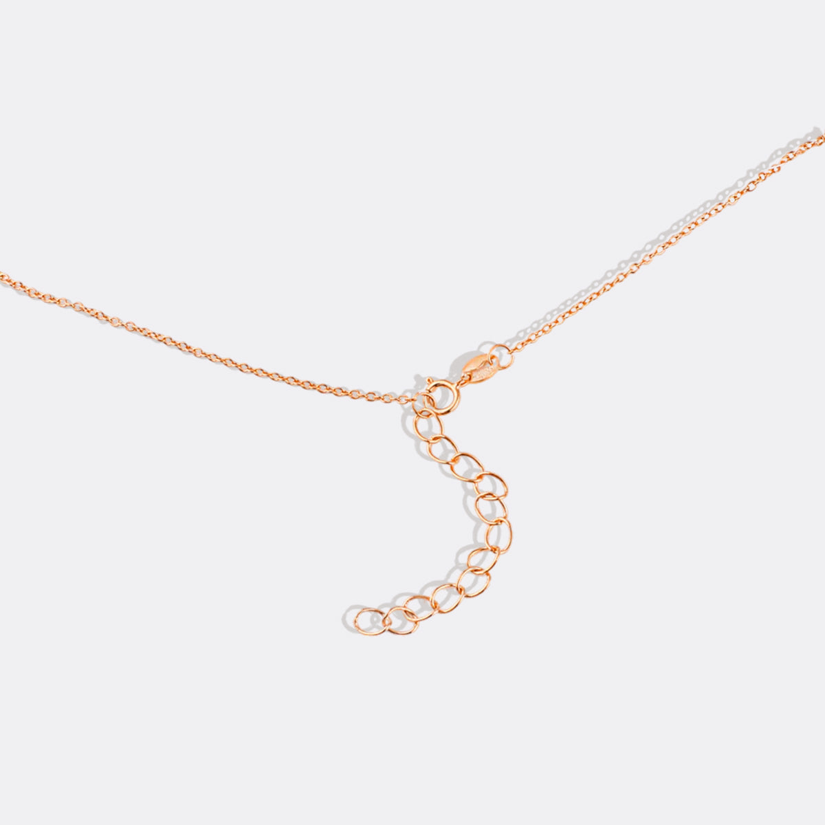 Collier délicat avec pierres de naissance pour la famille