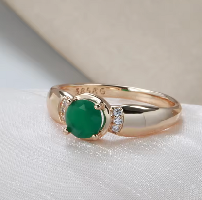 Delicate Green Zircon Ring Gold