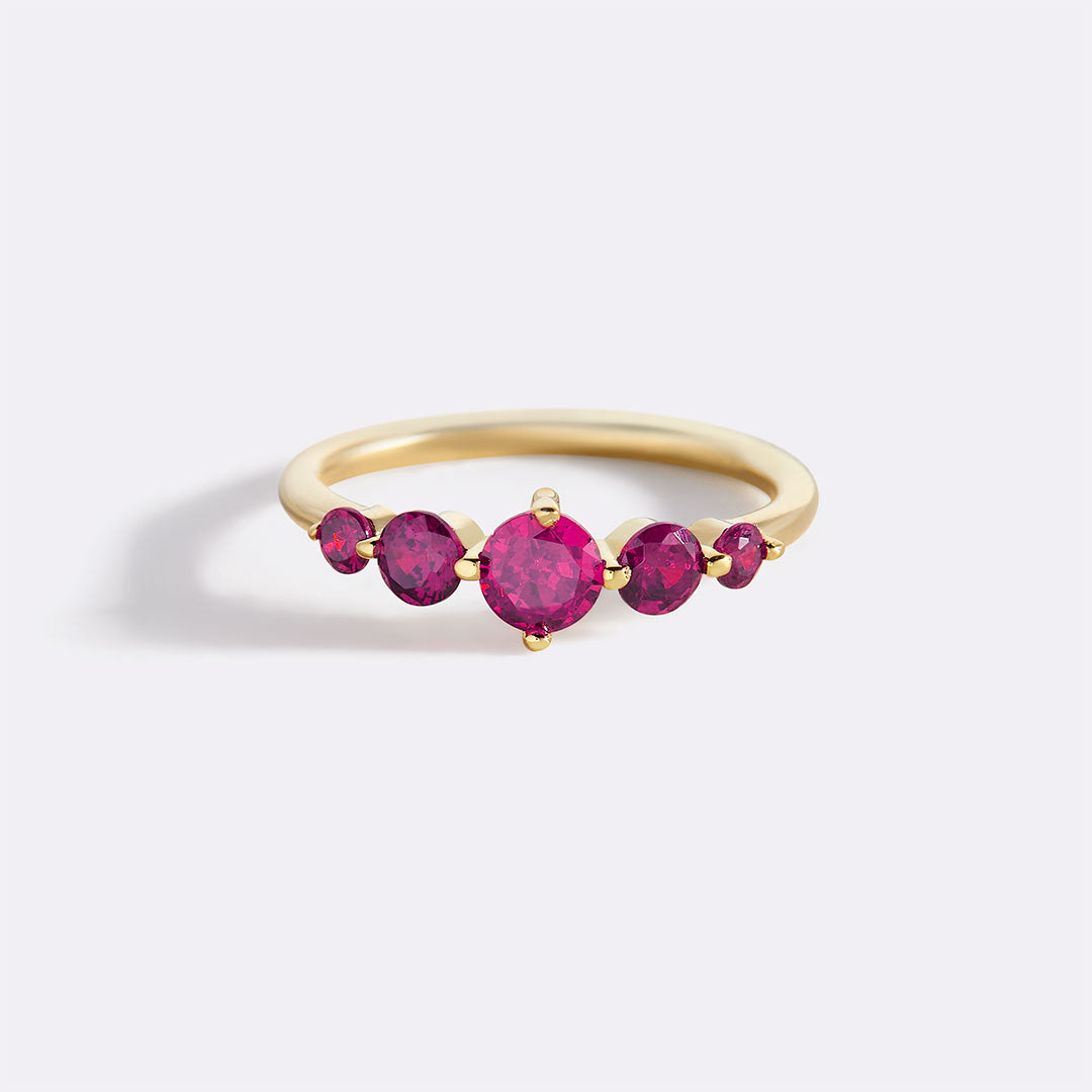 Bague de déclaration à cinq pierres de naissance