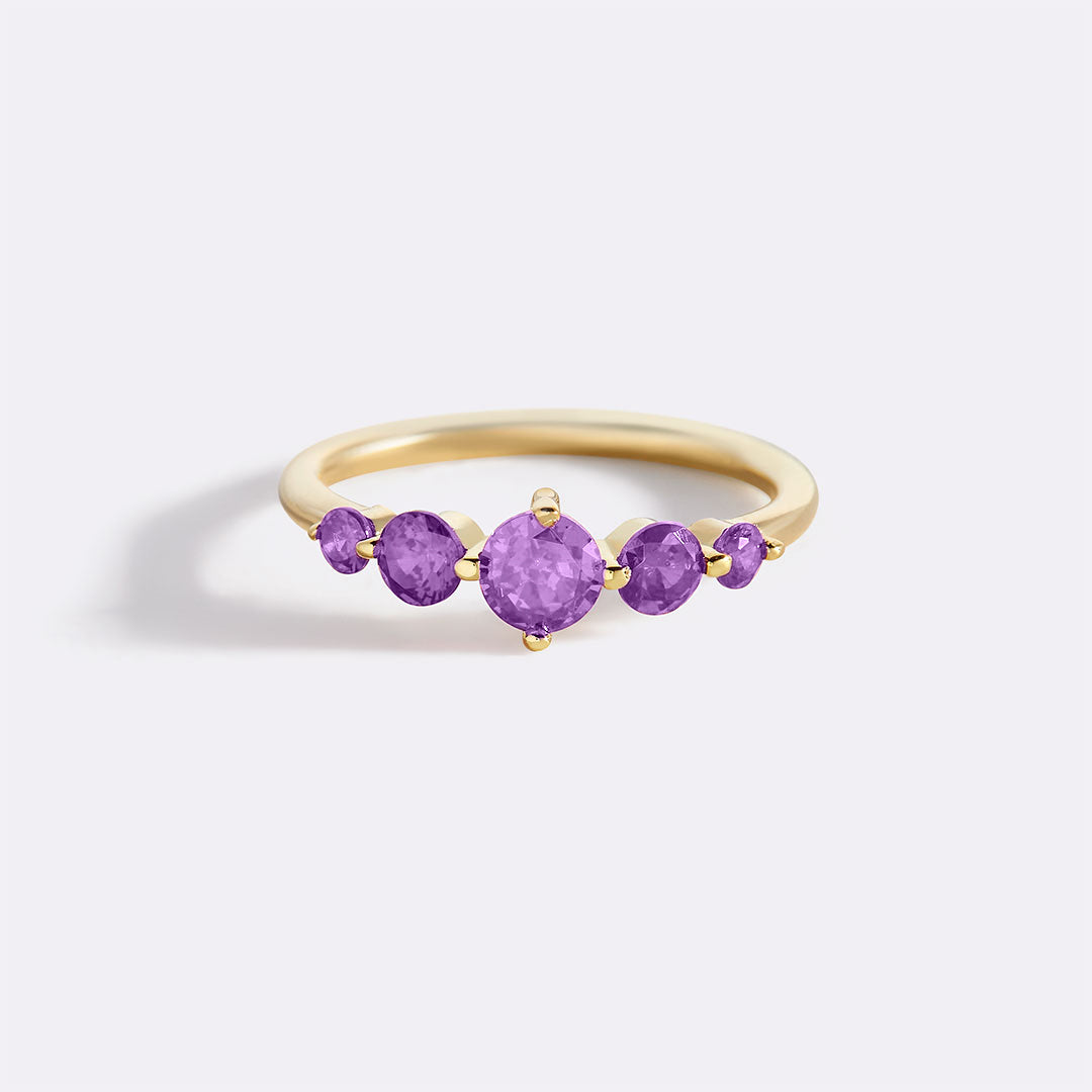 Bague de déclaration à cinq pierres de naissance