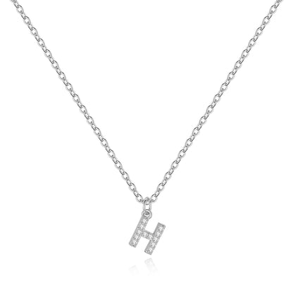 Pavé-Halskette mit Großbuchstaben