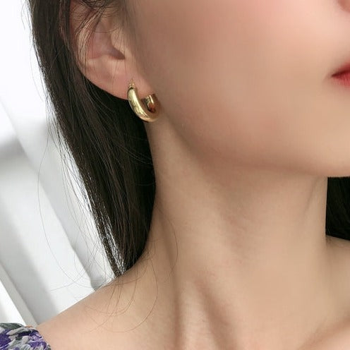 Boucles d'oreilles créoles épaisses et creuses