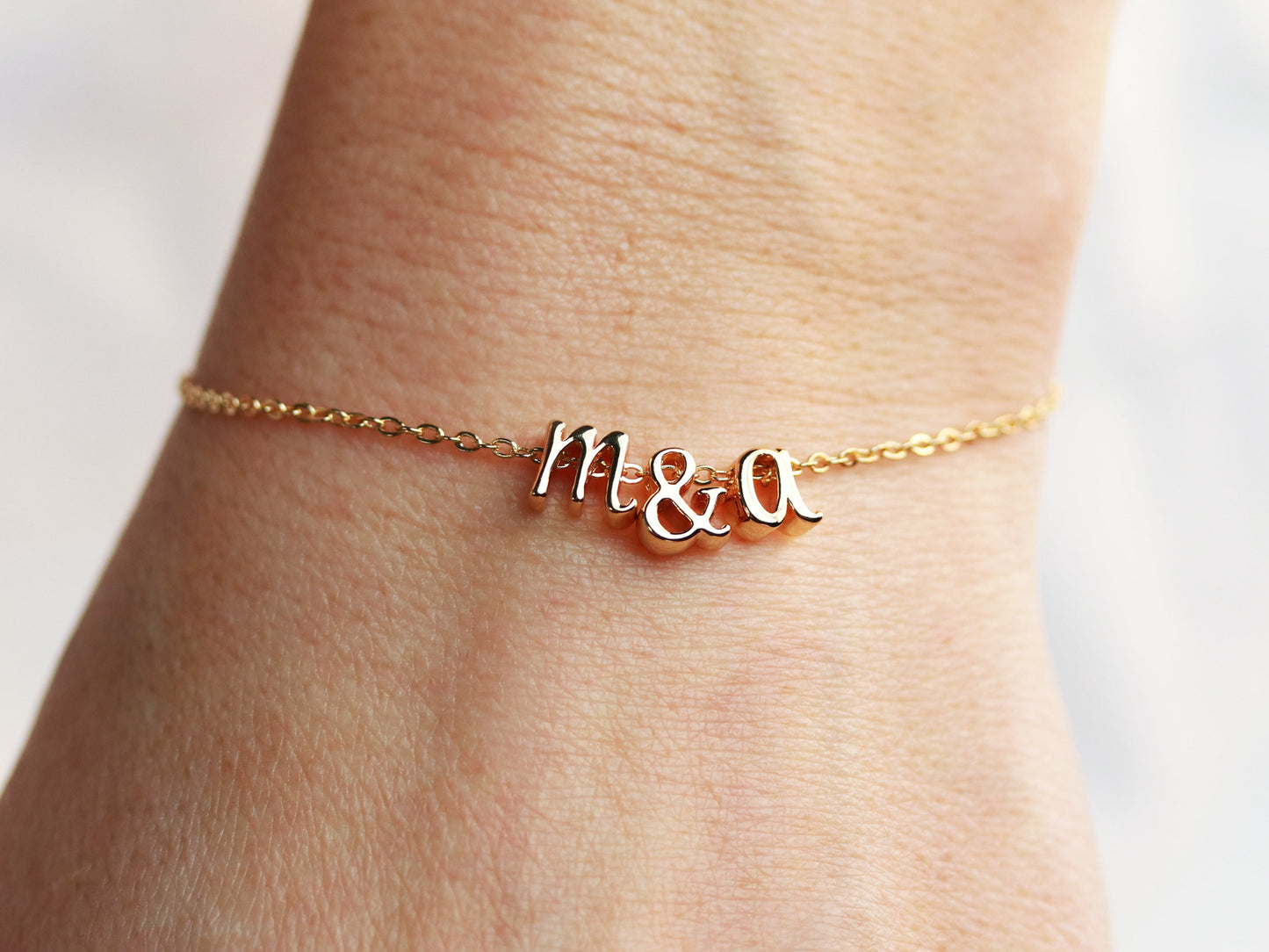 Bracelet triple cursif