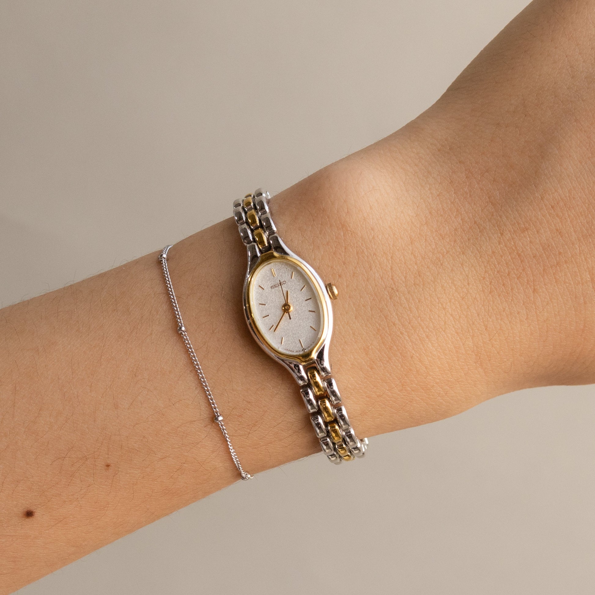 Vintage Seiko Oval Link Two Tone Watch – wear fortune