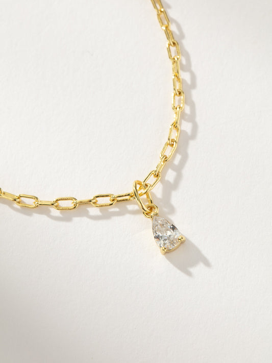 Collier pendentif en forme de larme