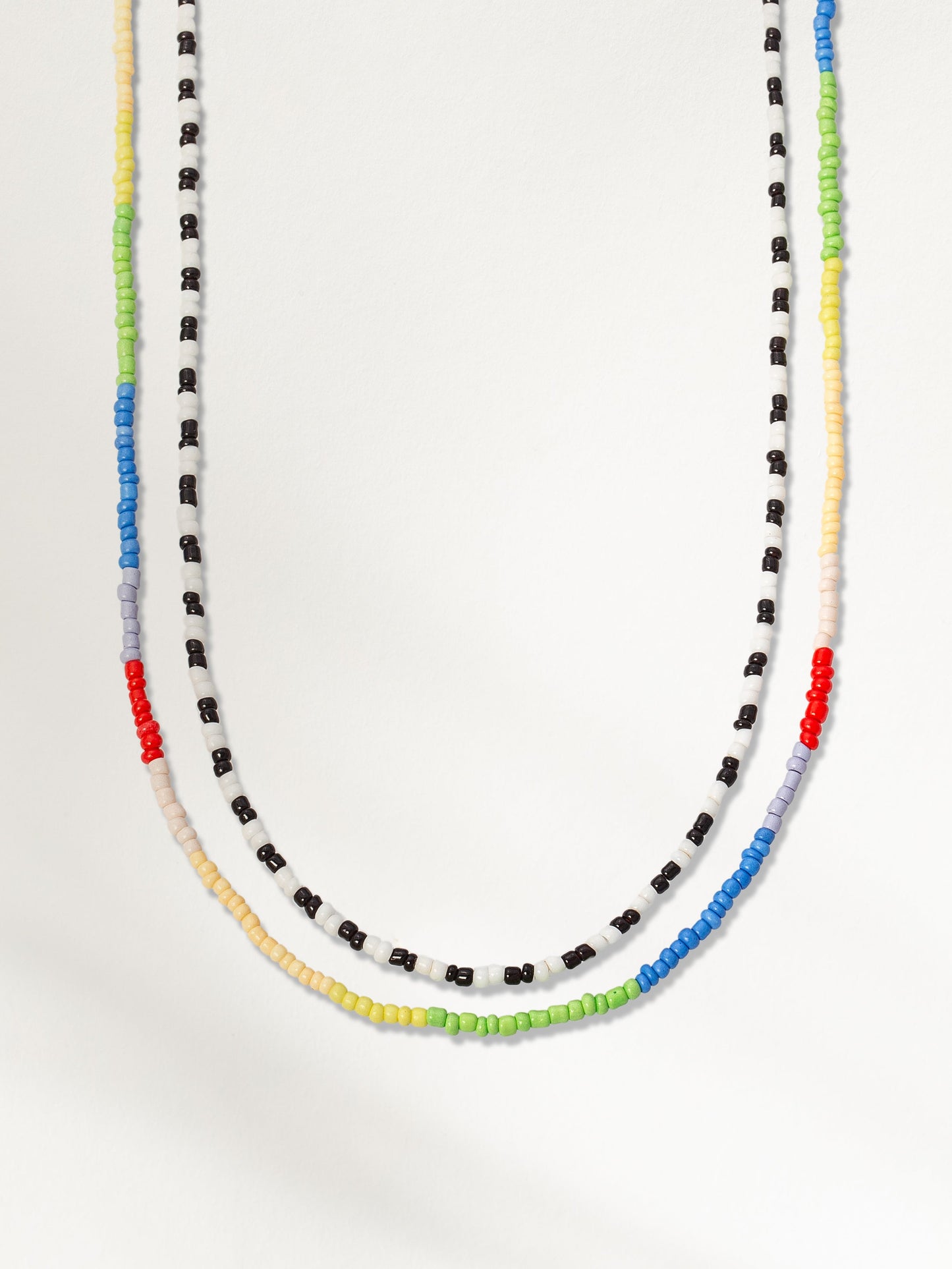 Collier artistique à plusieurs couches de perles