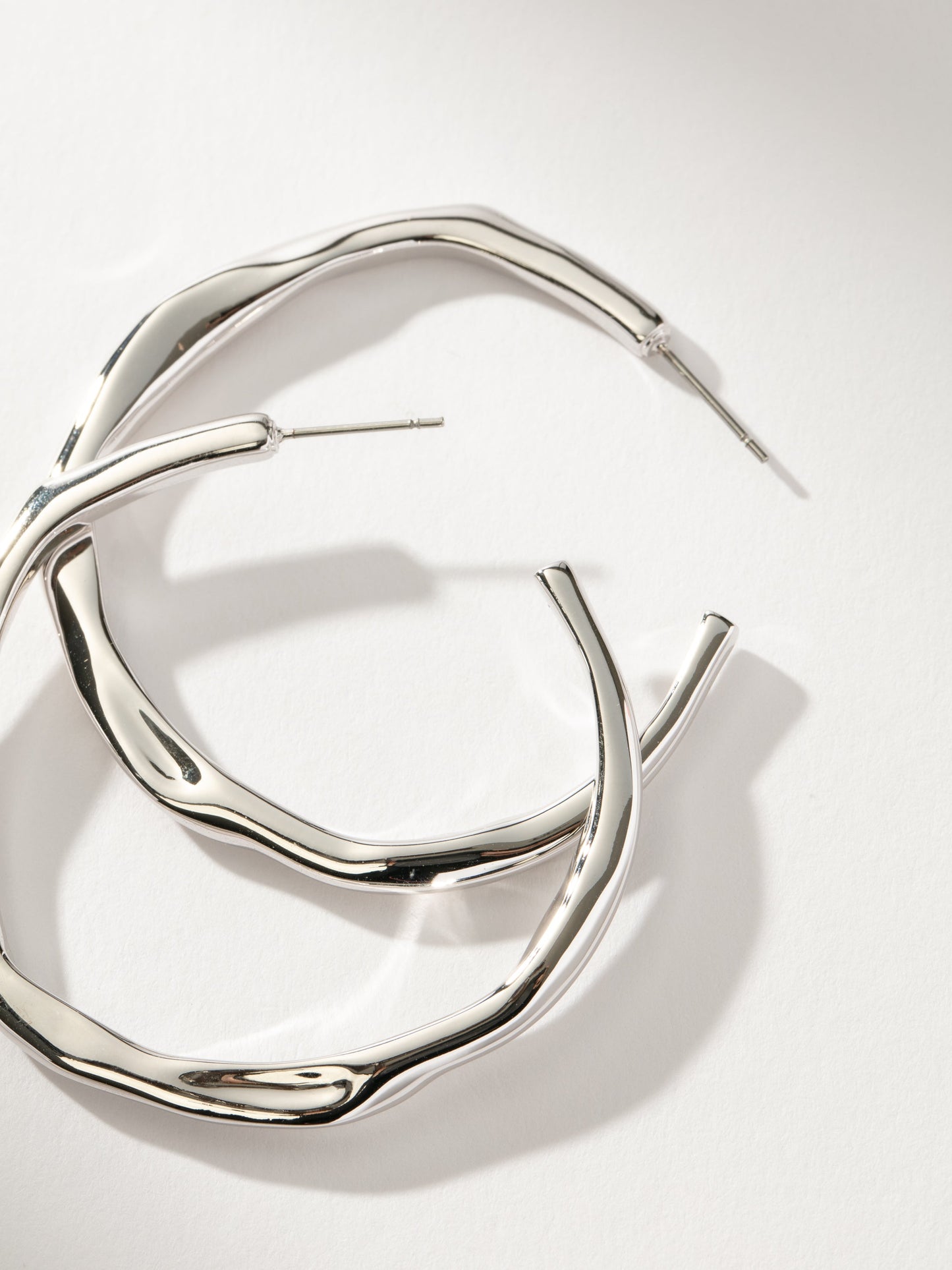 Wavy Hoop Earrings