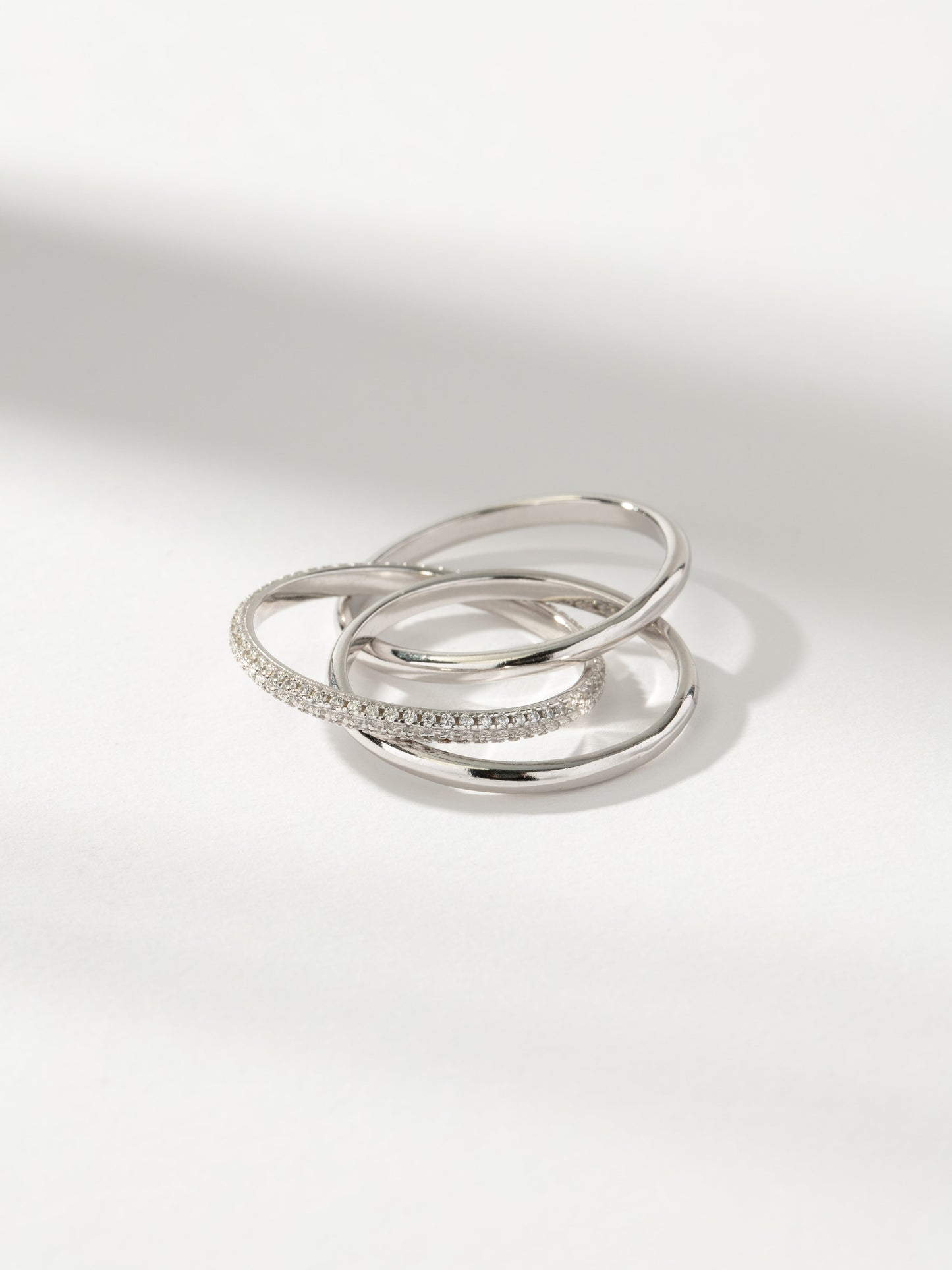 Bague à mouvement superposé