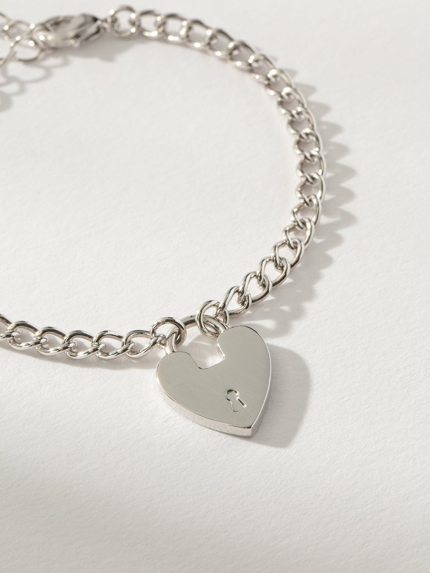 Love on Lock Heart Bracelet