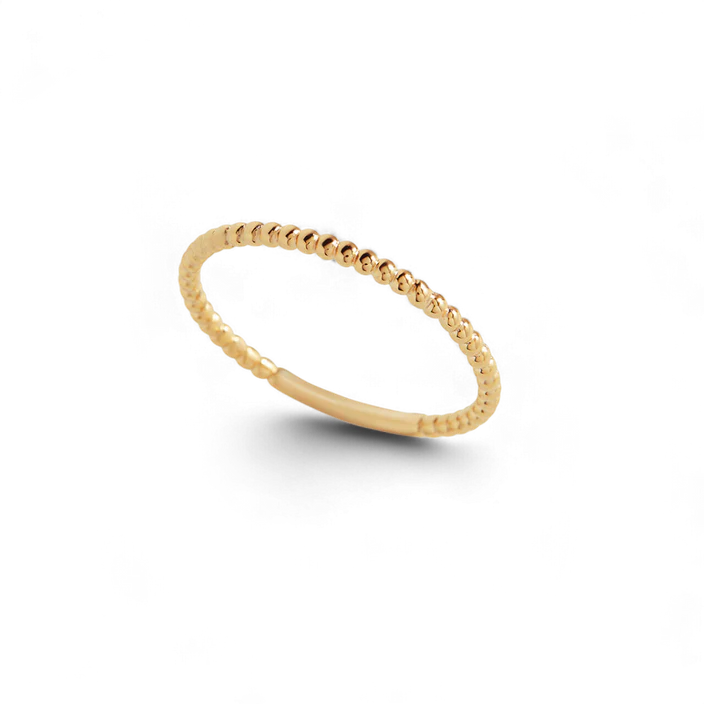 Bague délicate en vermeil doré à perles empilables