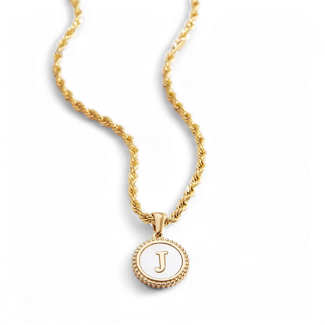 Collier lettre disque en nacre