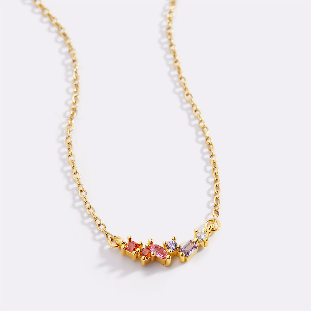 Collier avec pierre de naissance ombrée