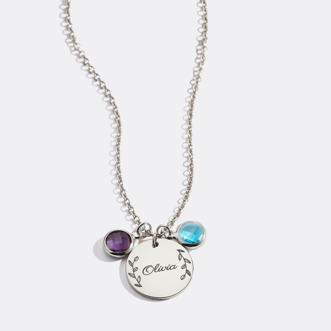 Collier pendentif pierre de naissance gravée avec feuilles