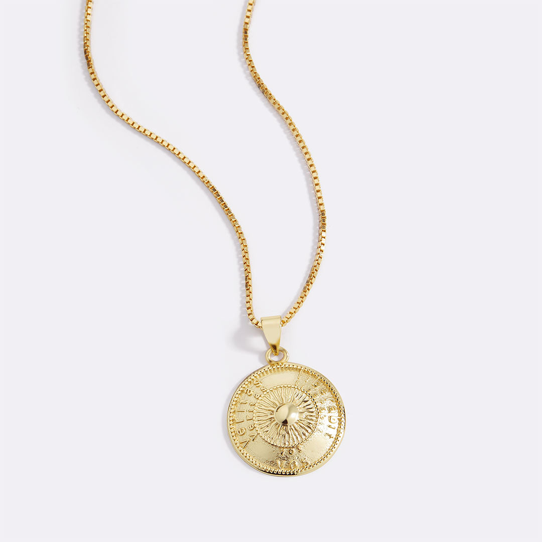 Collier pendentif soleil