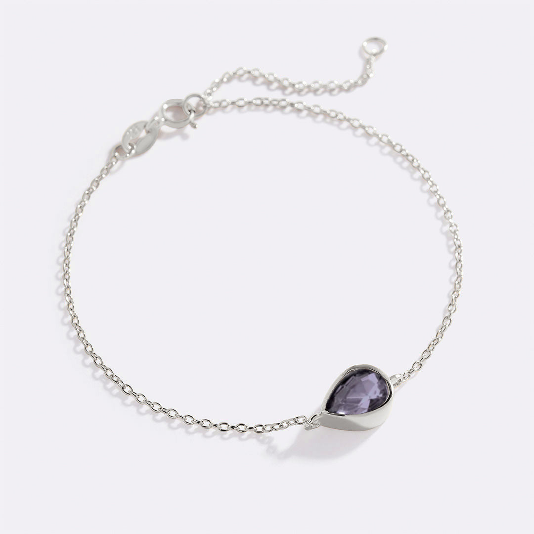 Bracelet en forme de larme avec pierre de naissance