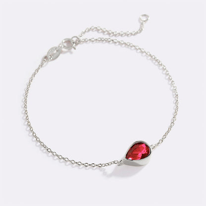 Bracelet en forme de larme avec pierre de naissance