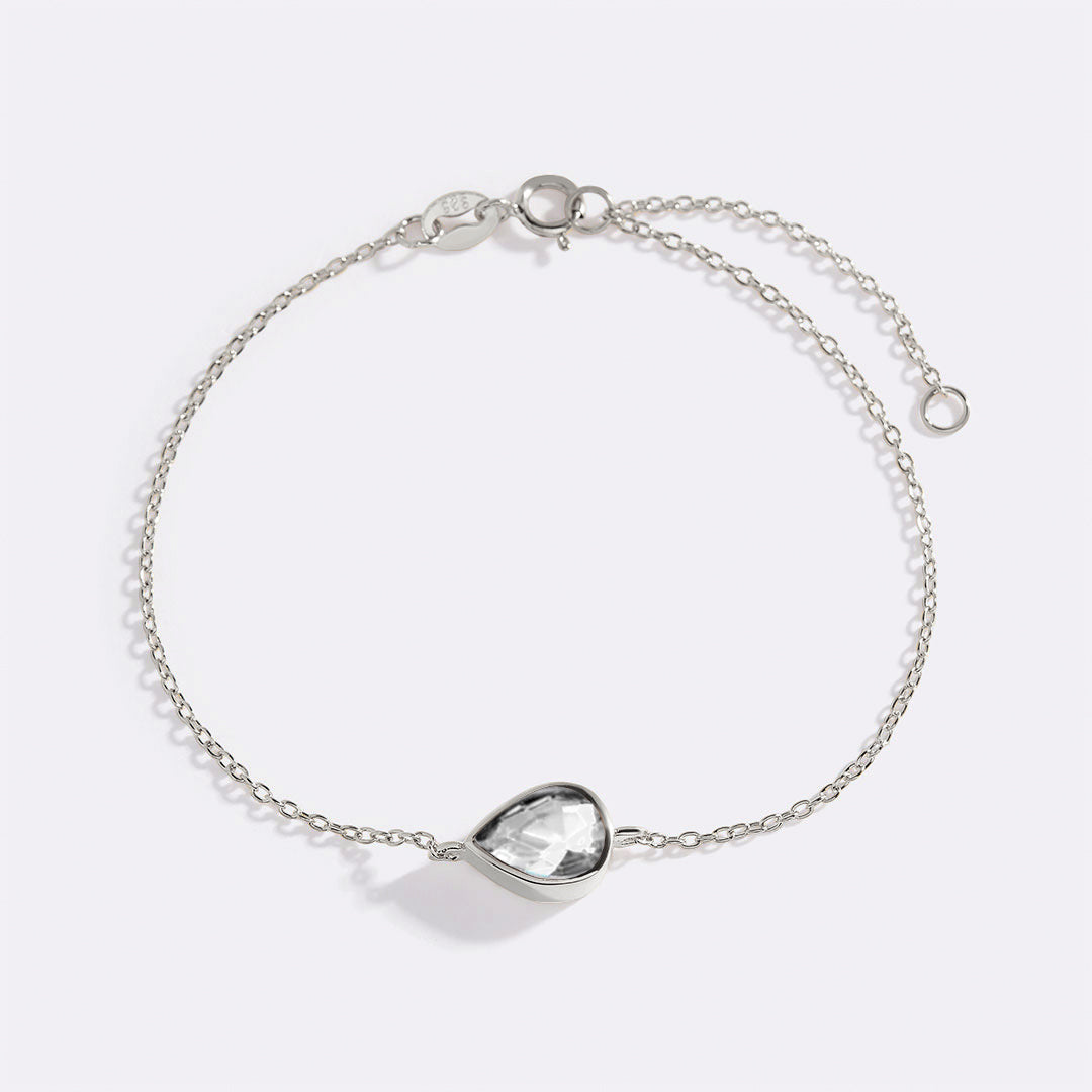 Bracelet en forme de larme avec pierre de naissance