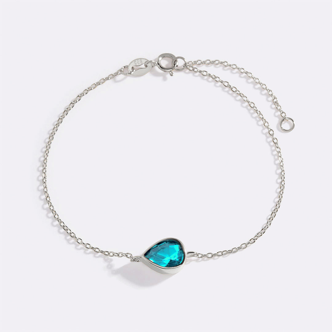 Bracelet en forme de larme avec pierre de naissance