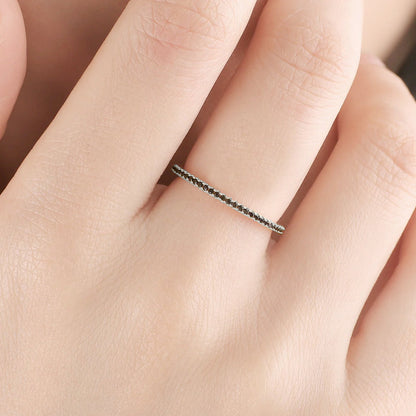 Bague d'éternité en diamant noir