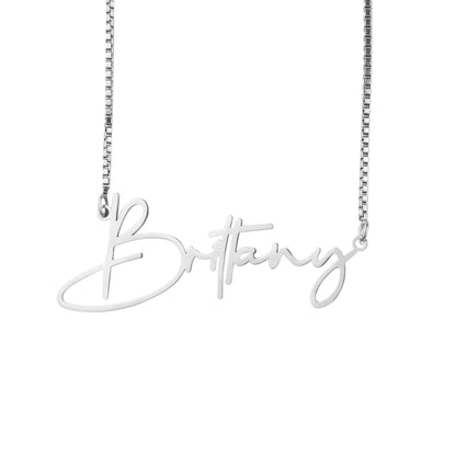 Collier avec nom moderne