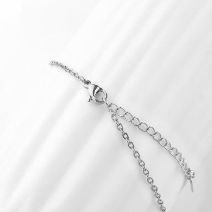 Collier avec nom en plume 