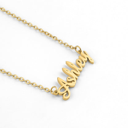 Collier avec nom en plume 