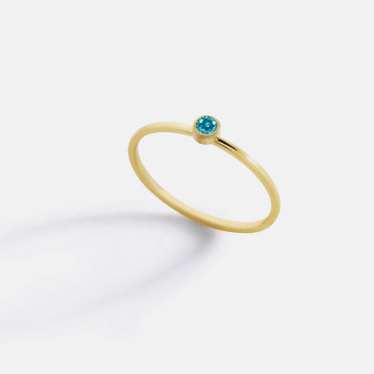 Bague minimaliste à empiler avec pierres de naissance | Bague sertie clos