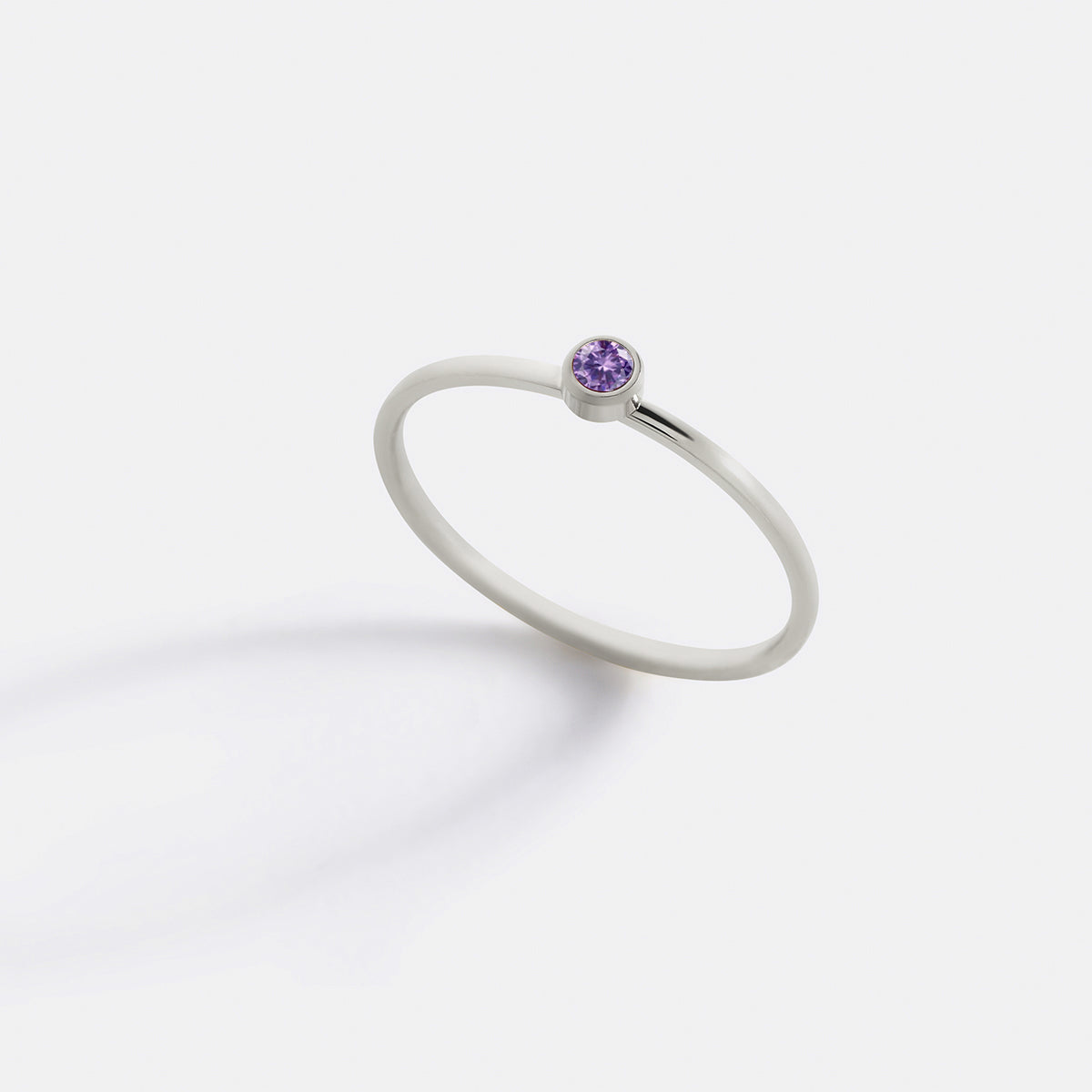 Bague minimaliste à empiler avec pierres de naissance | Bague sertie clos