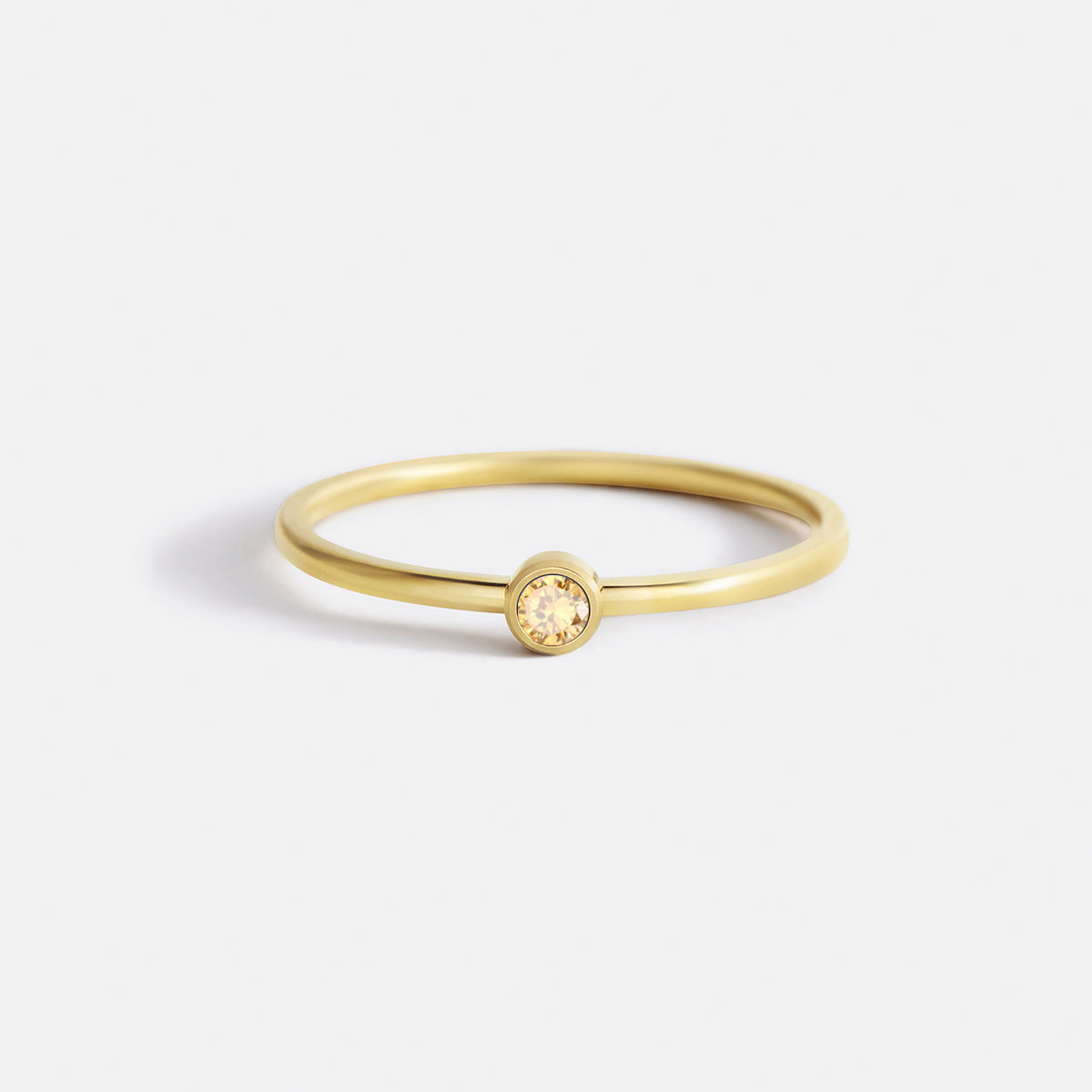 Bague minimaliste à empiler avec pierres de naissance | Bague sertie clos