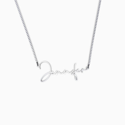 Collier avec nom moderne