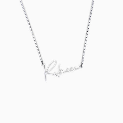 Collier avec nom moderne