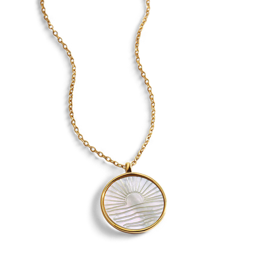 Collier pendentif lever de soleil en nacre