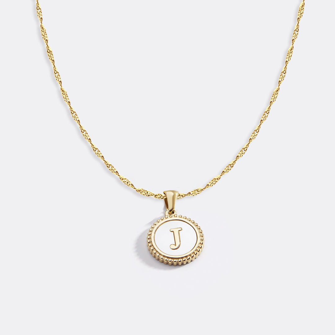 Collier lettre disque en nacre