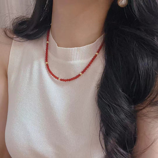Collier en calcédoine rouge naturelle Pigeon Blood