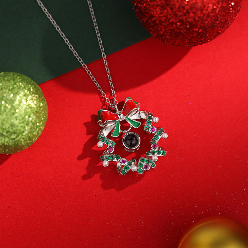 Personalisierte Weihnachtsgeschenk-Halskette mit Glockenanhänger und Foto im Inneren