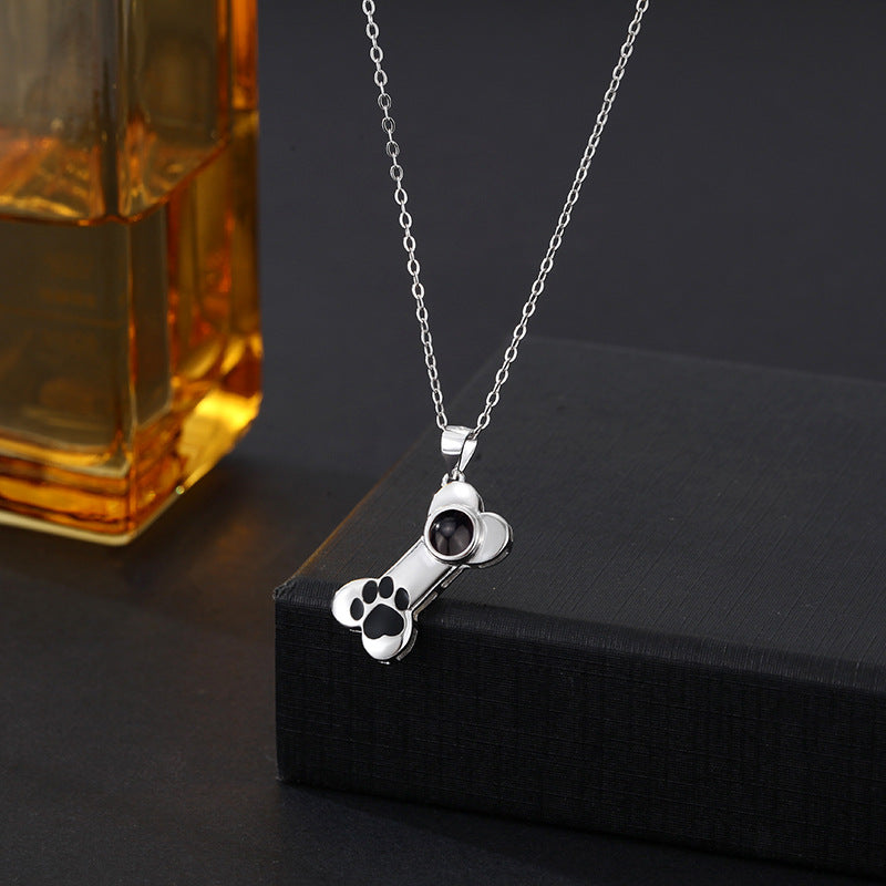 Süße Pfote und Knochen Foto Halskette