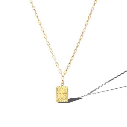 Collier pendentif croix