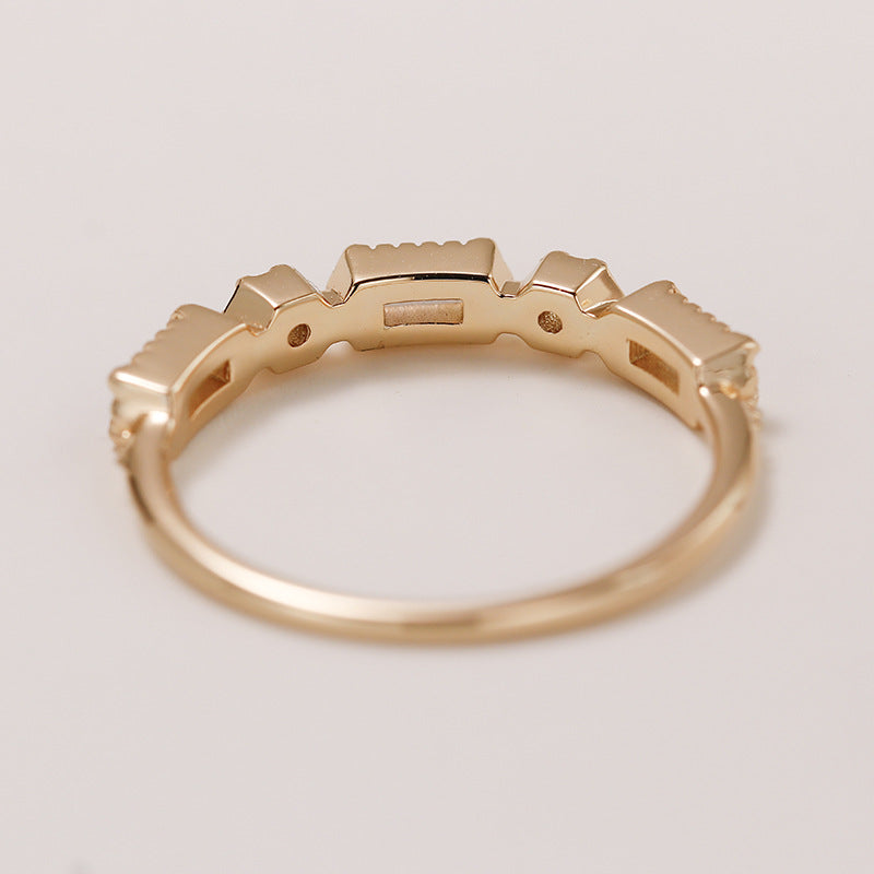 Bague baguette en topaze blanche et diamant