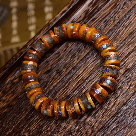 Tibetisches Yakknochen-Armband mit Edelsteineinlagen – Handgefertigtes Armband im tibetischen Stil