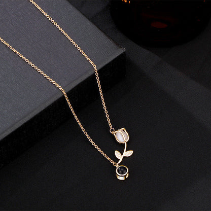Collier photo personnalisé avec confession d'amour et tulipe