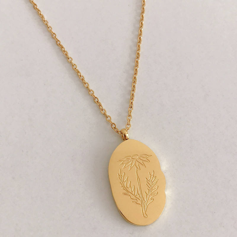 Collier pendentif fleur de naissance en or